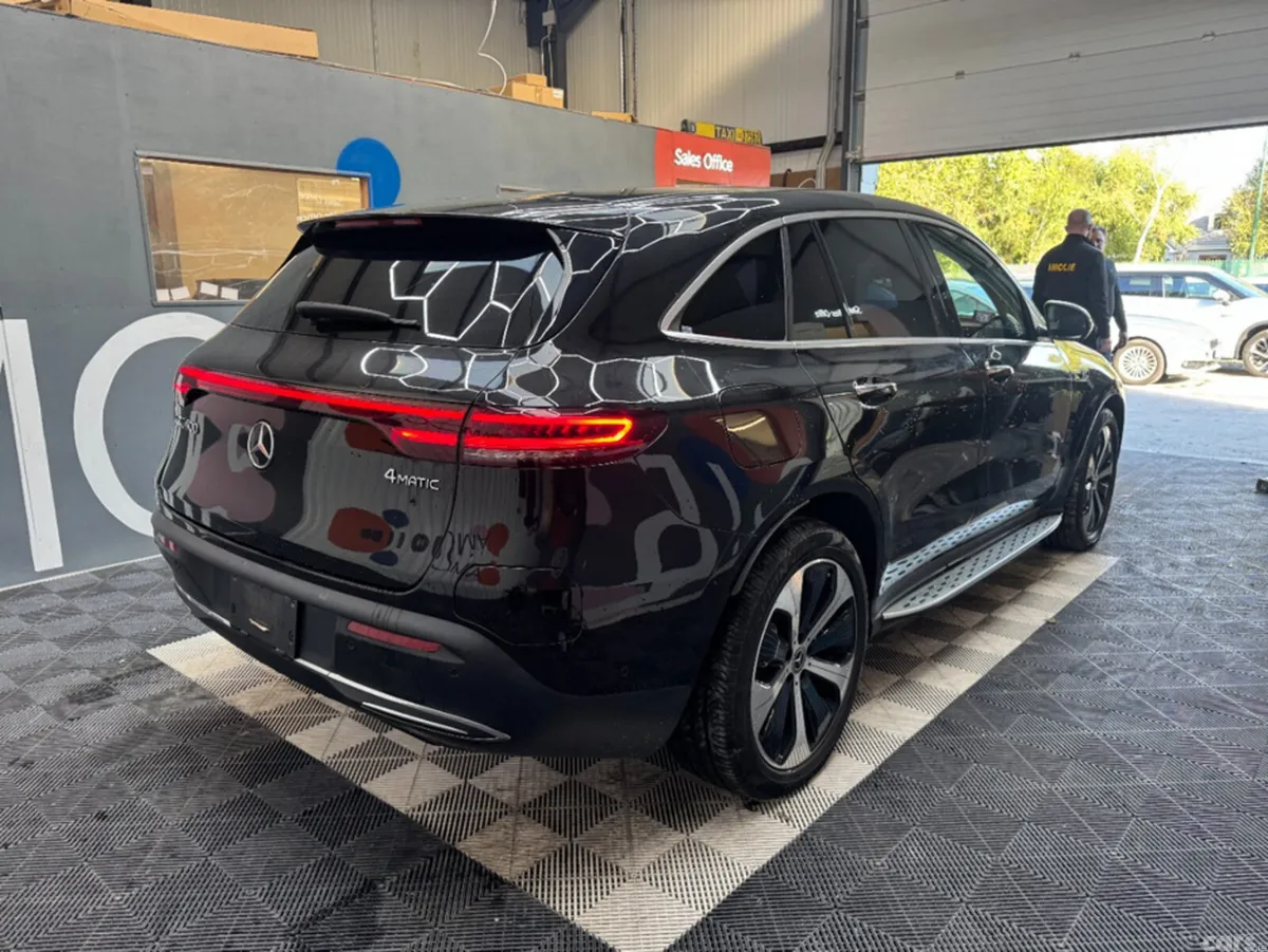 Mercedes-Benz EQC SUV, Electric, 2021, Black