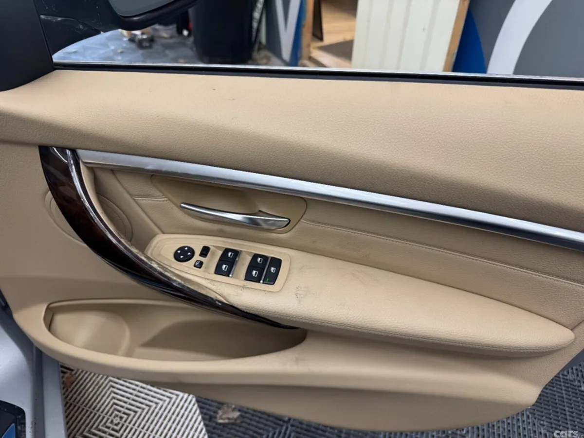 BMW 3-Series Saloon, Petrol Hybrid, 2016, Silver