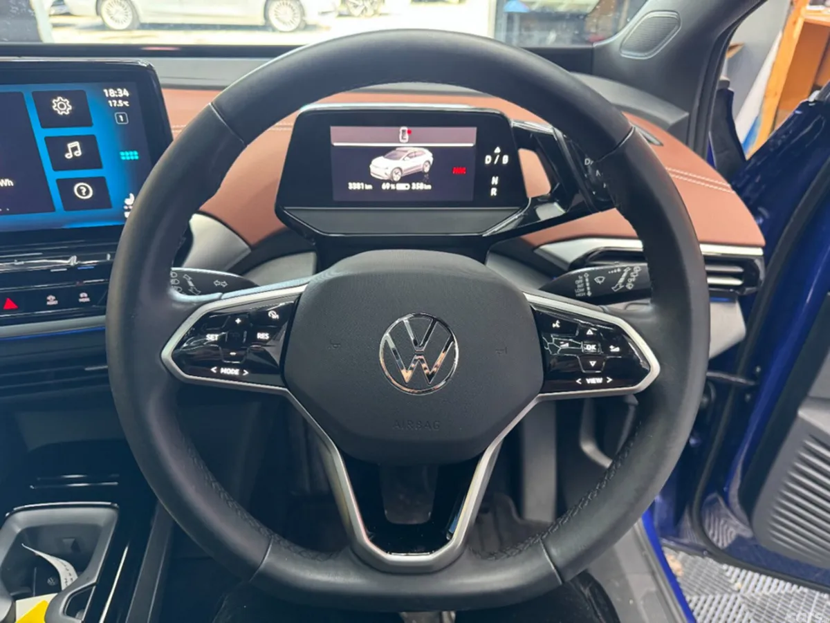 Volkswagen ID.4 SUV, Electric, 2024, Blue