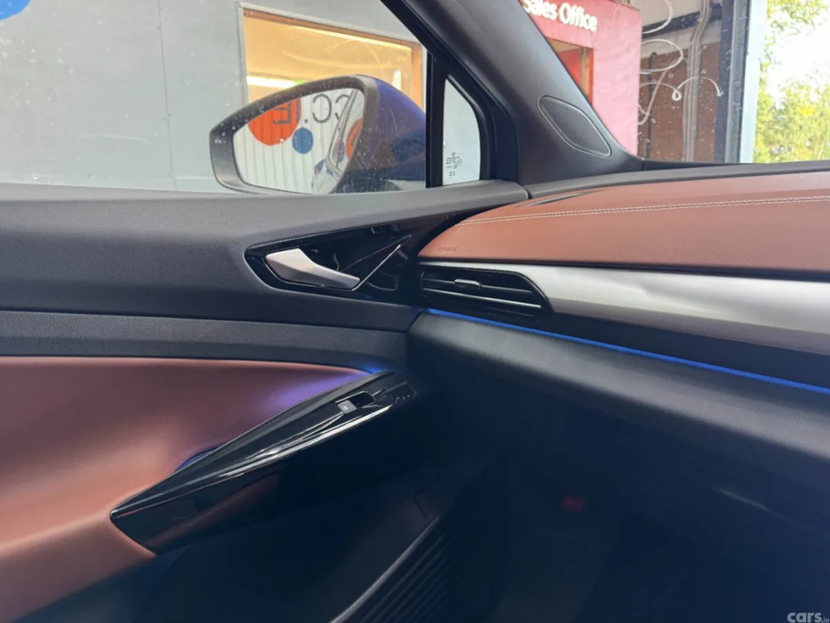 Volkswagen ID.4 SUV, Electric, 2024, Blue