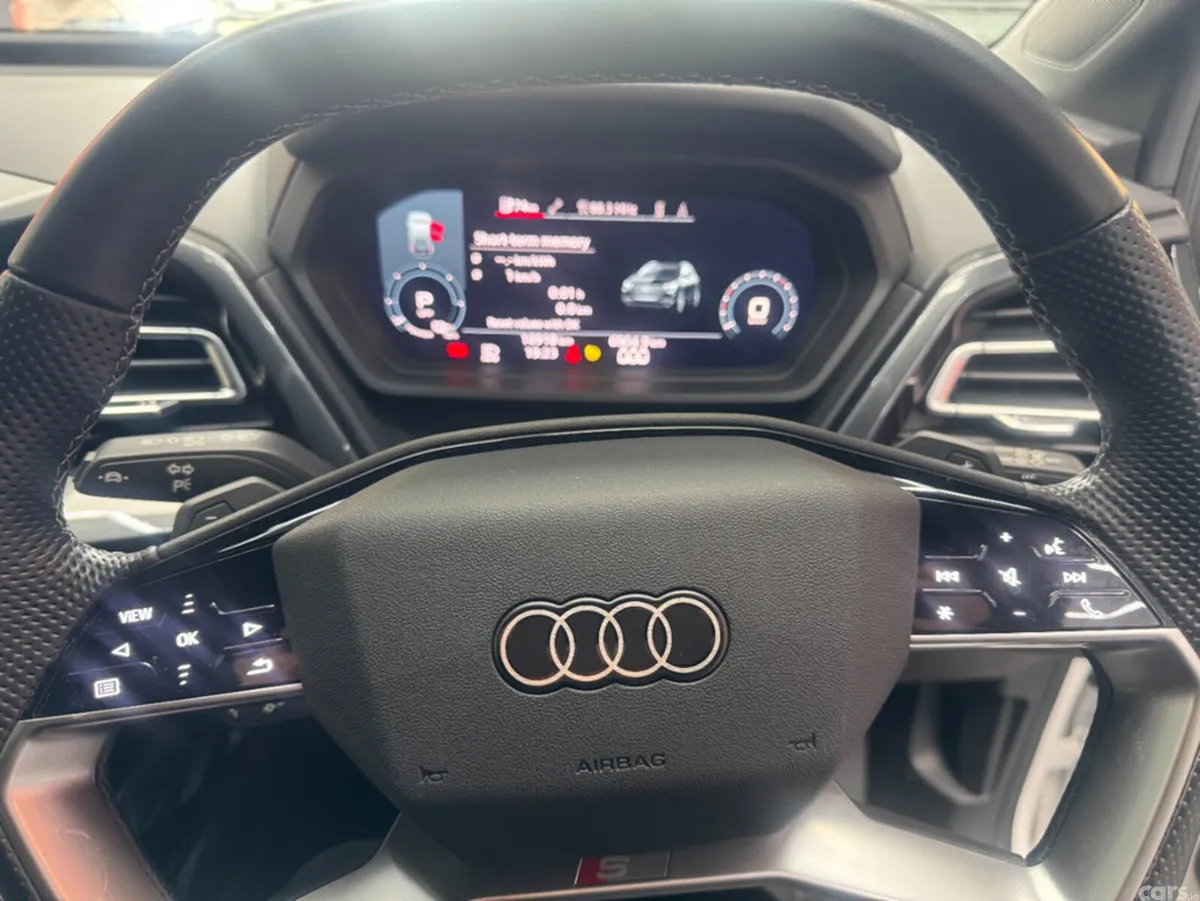 Audi Q4 e-tron SUV, Electric, 2023, White