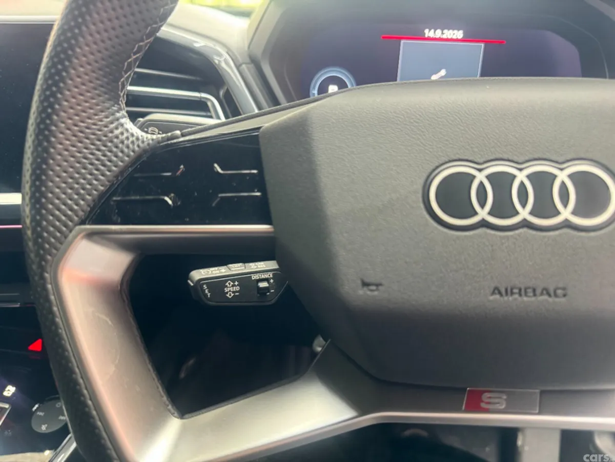 Audi Q4 e-tron SUV, Electric, 2023, White