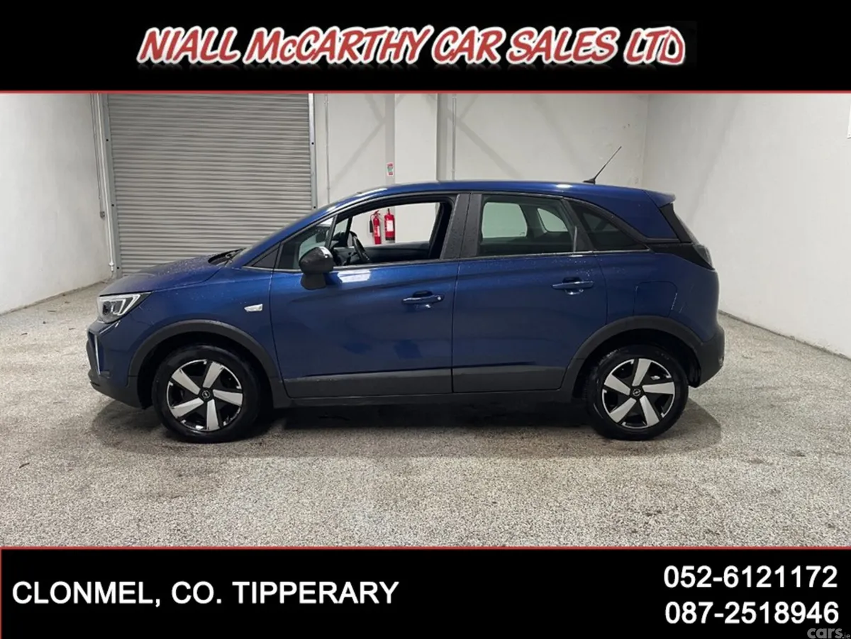 Opel Crossland MPV, Diesel, 2023, Blue