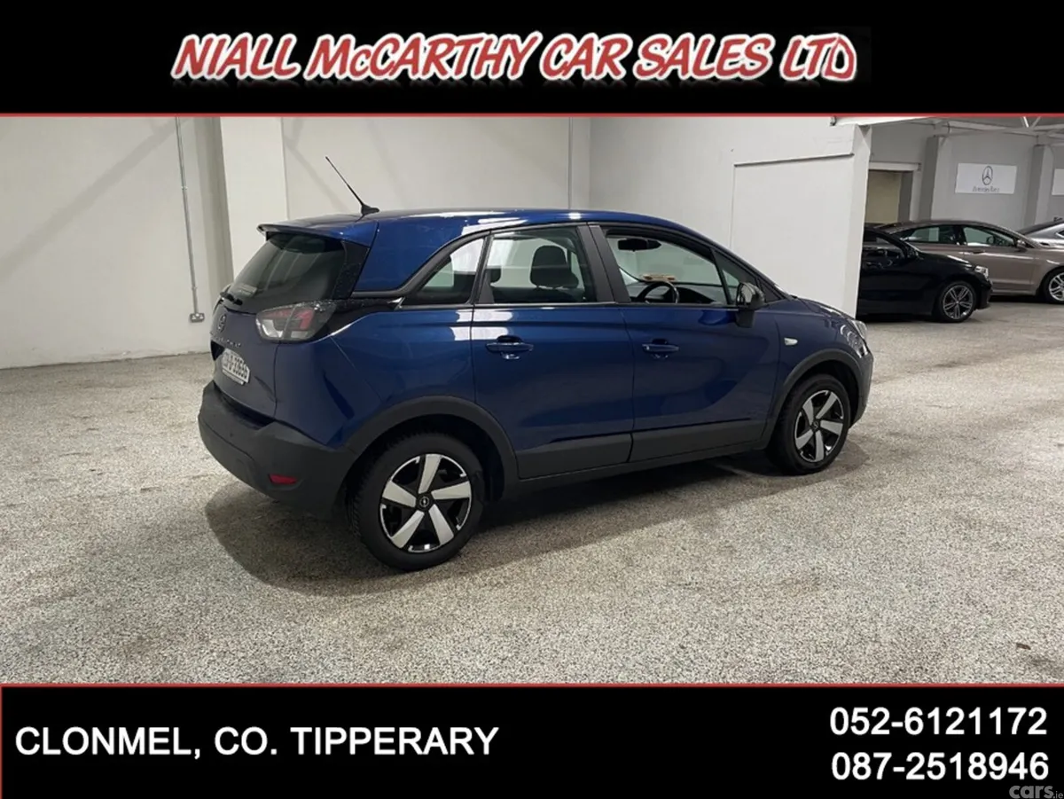Opel Crossland MPV, Diesel, 2023, Blue