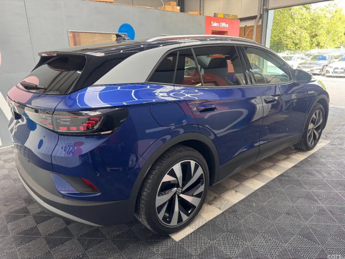 Volkswagen ID.4 Hatchback, Electric, 2024, Blue