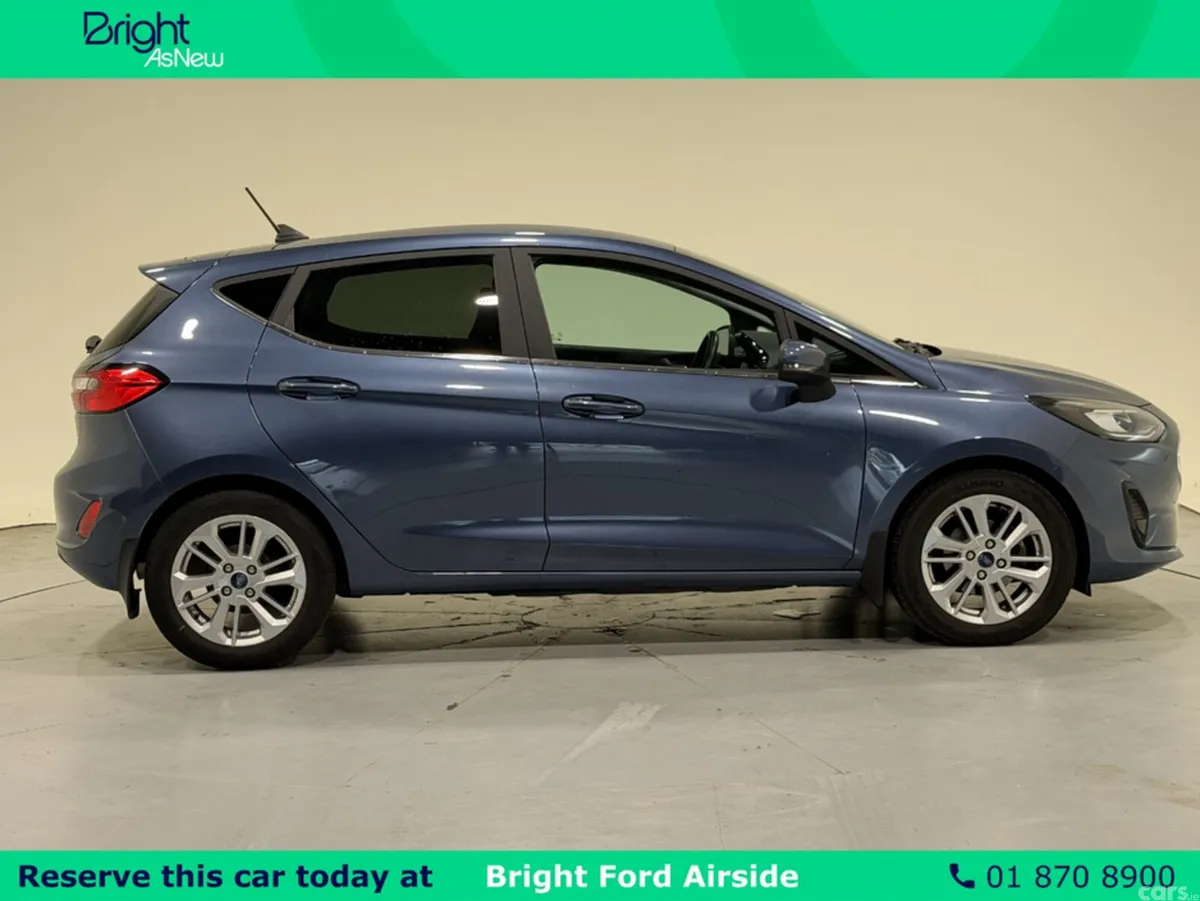 Ford Fiesta Hatchback, Petrol, 2022, Blue