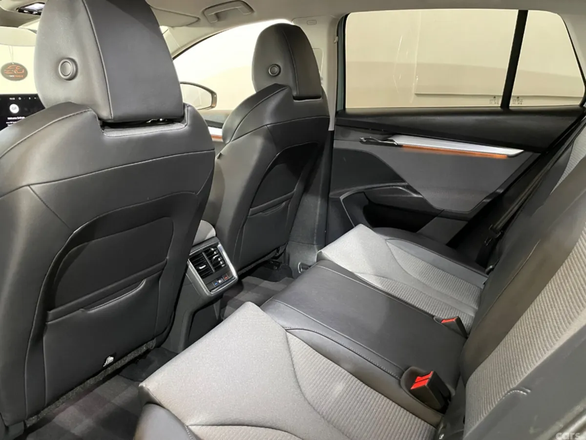 Skoda Enyaq SUV, Electric, 2022, Grey