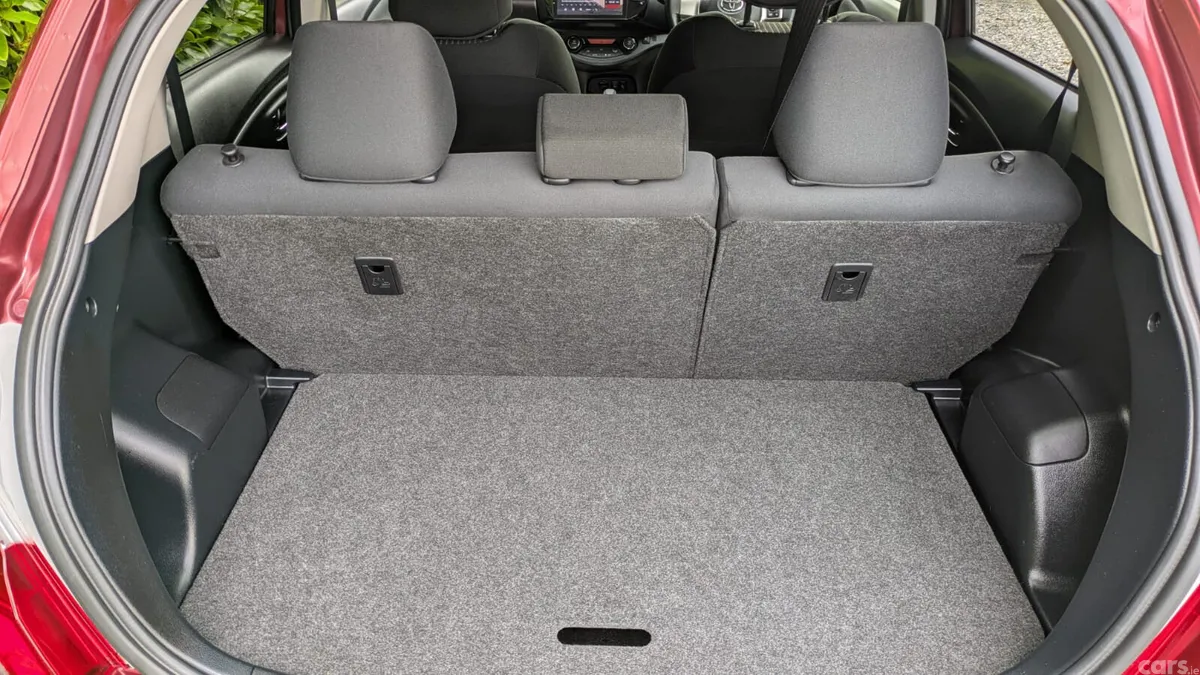 Toyota Yaris Hatchback, Petrol, 2016, Other