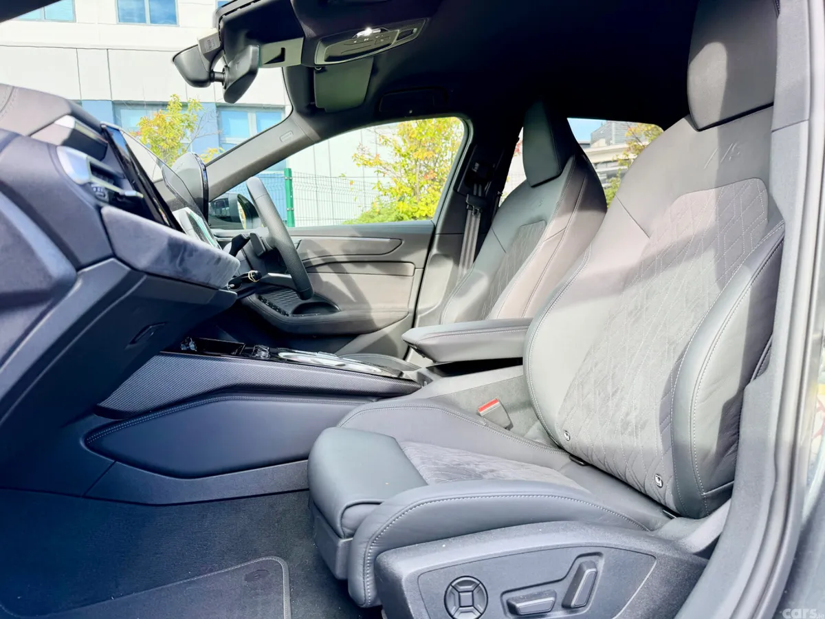 Audi A6 Estate, Diesel, 2025, Grey