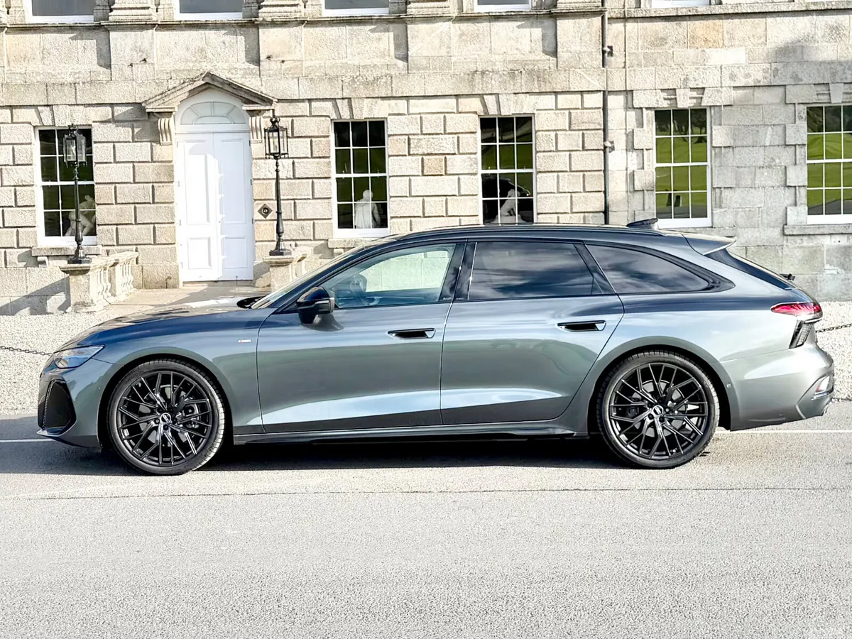 Audi A6 Estate, Diesel, 2025, Grey