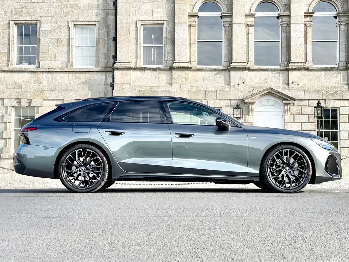 Audi A6 Estate, Diesel, 2025, Grey