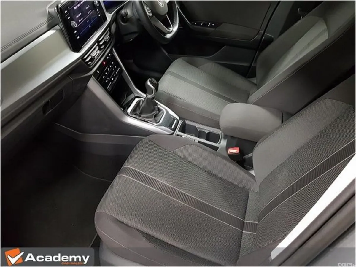Volkswagen T-Roc SUV, Petrol, 2024, Grey