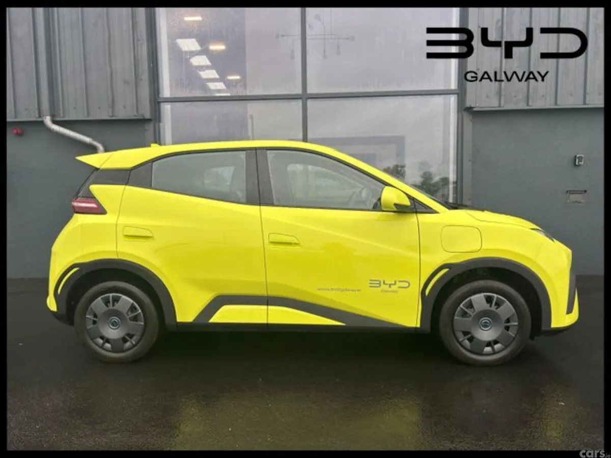 BYD DOLPHIN SURF Hatchback, Electric, 2026, Green
