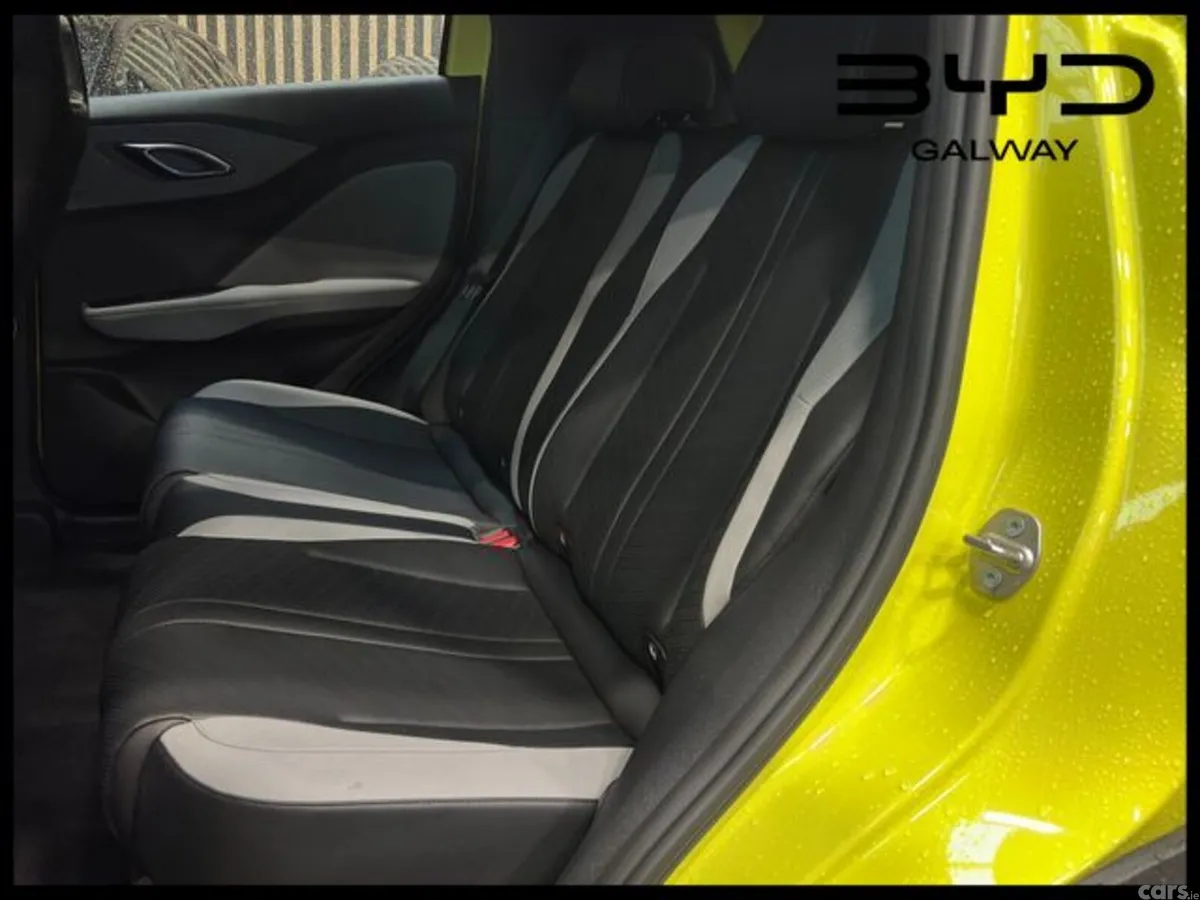 BYD DOLPHIN SURF Hatchback, Electric, 2026, Green