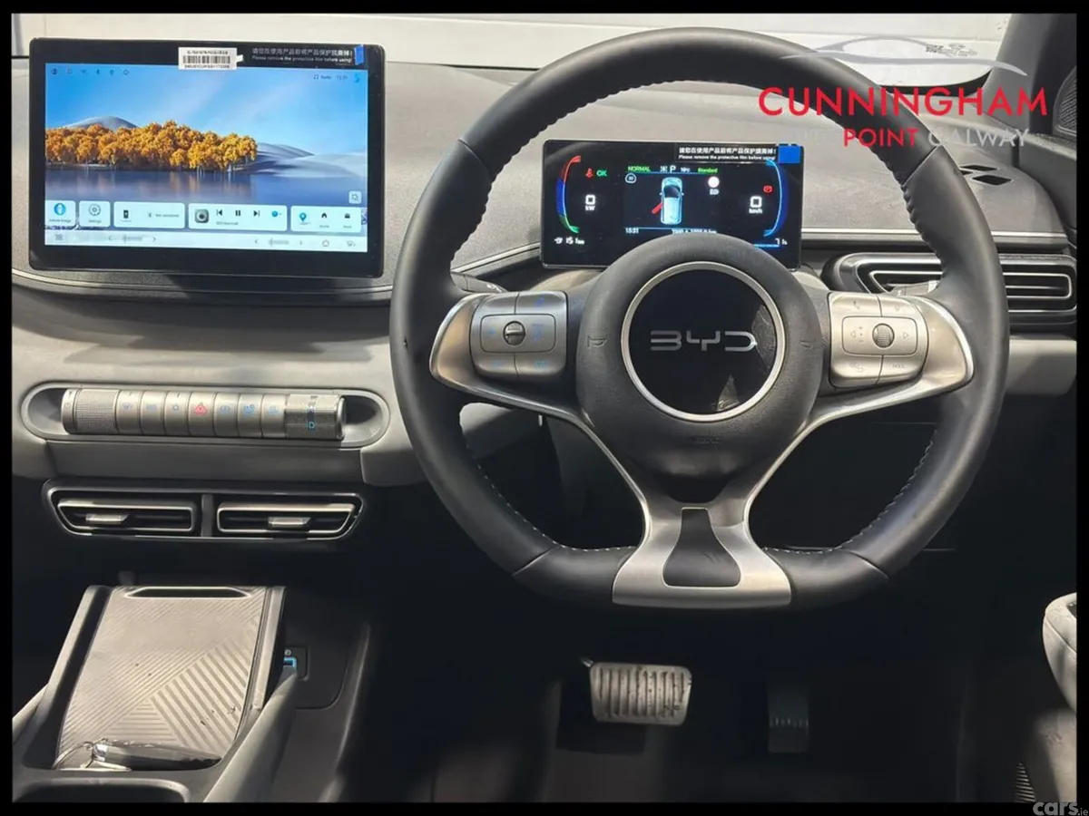 BYD DOLPHIN SURF Hatchback, Electric, 2026, Green