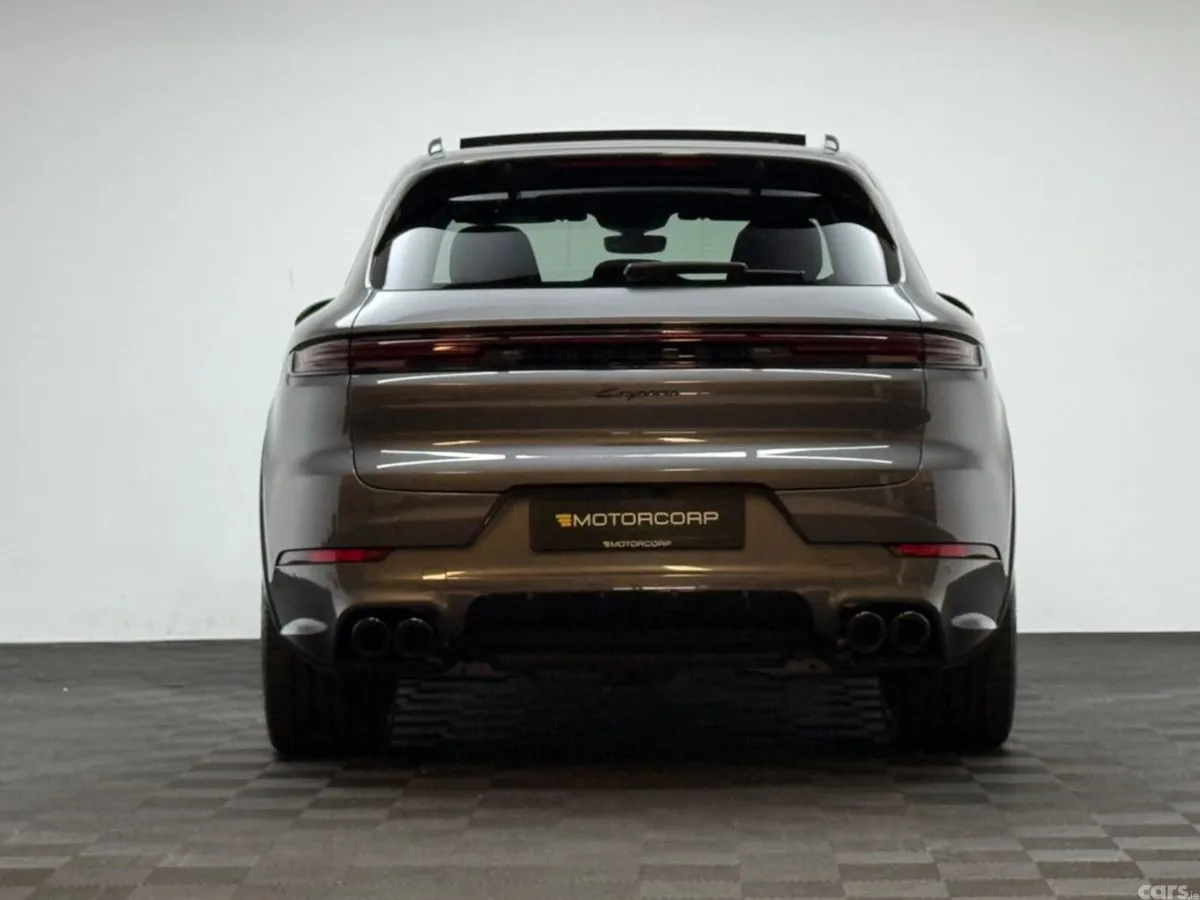 Porsche Cayenne SUV, Petrol Plug-in Hybrid, 2025, Grey