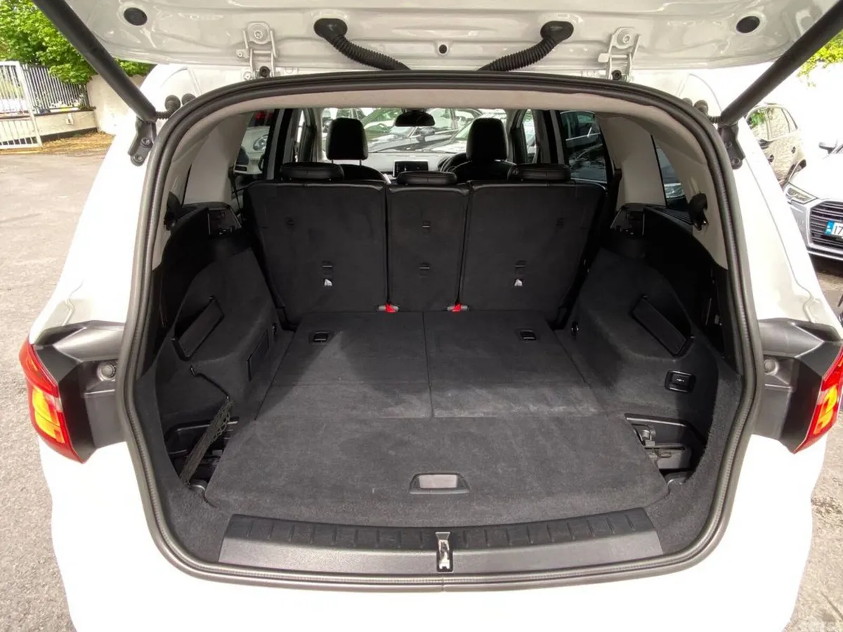 BMW 2-Series MPV, Petrol, 2016, White