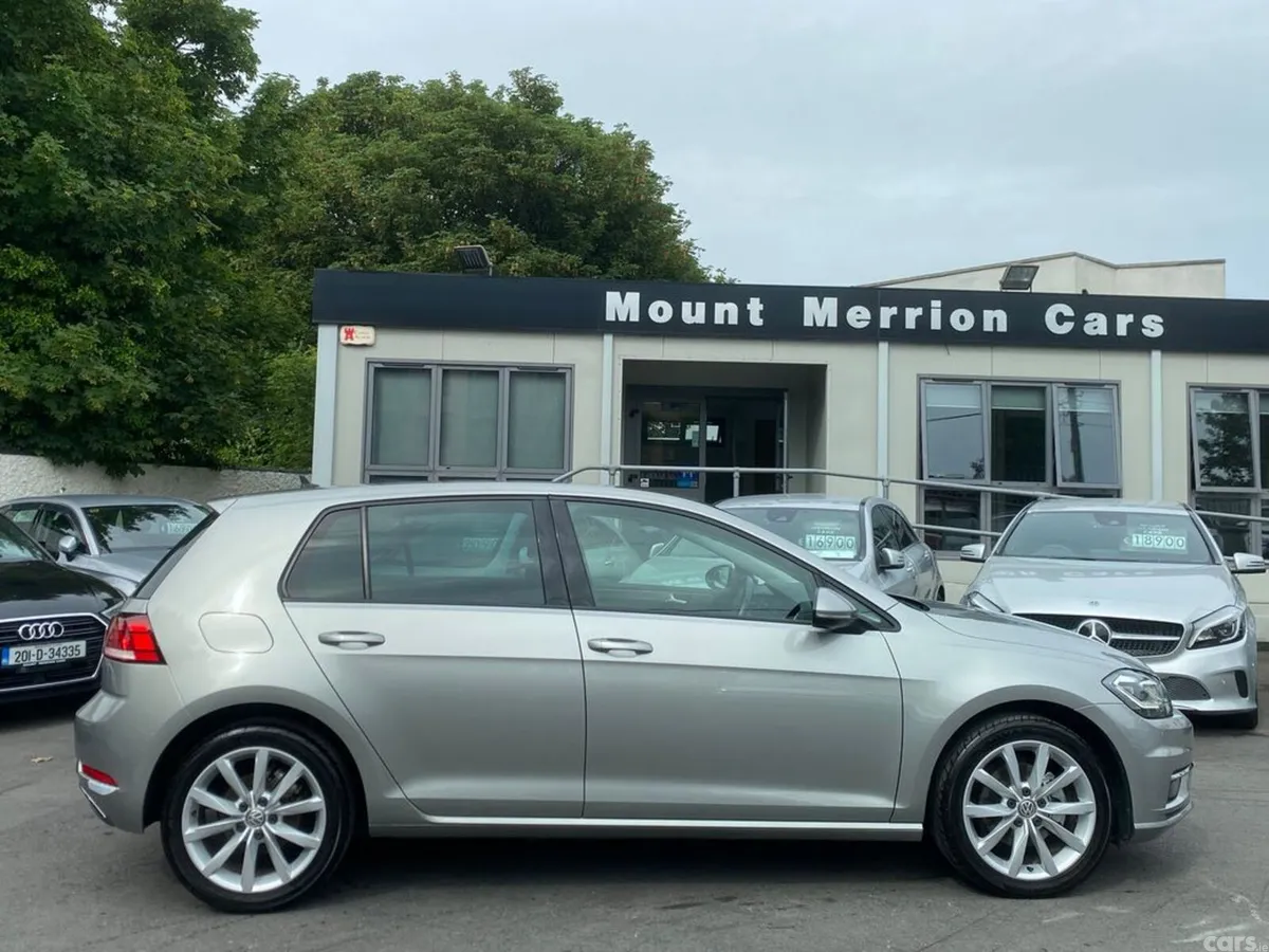 Volkswagen Golf Hatchback, Petrol, 2019, Silver
