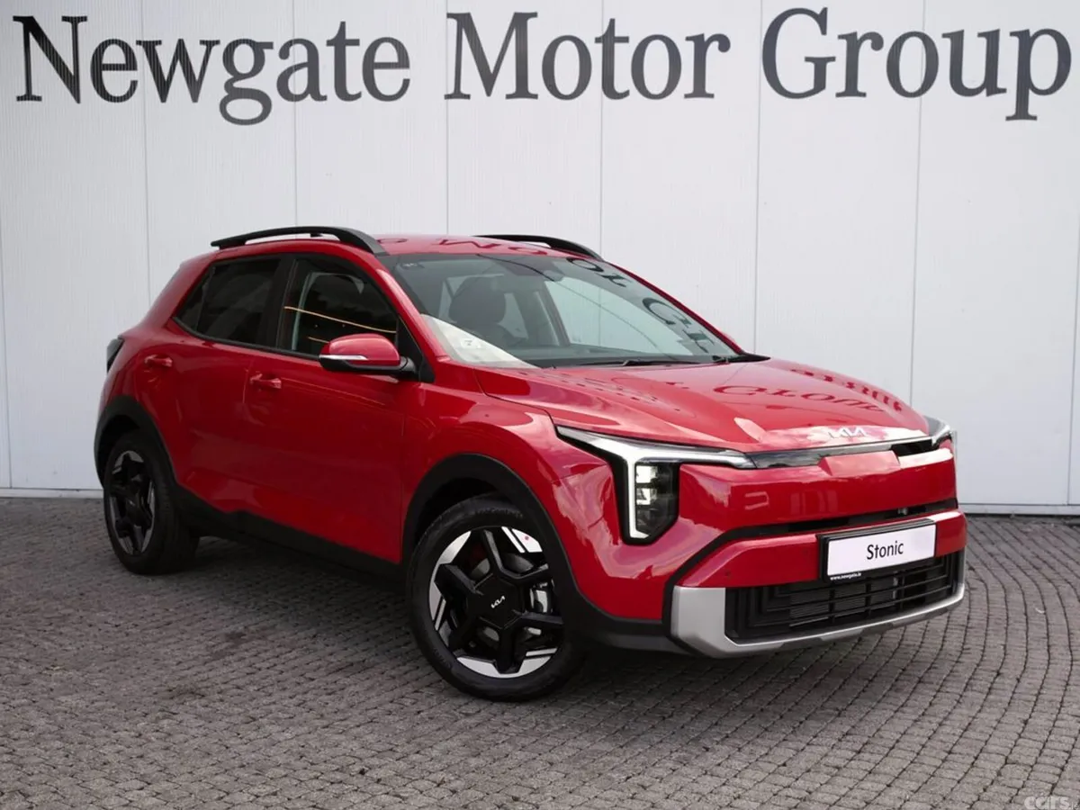 Kia Stonic Hatchback, Petrol, 2027, Red