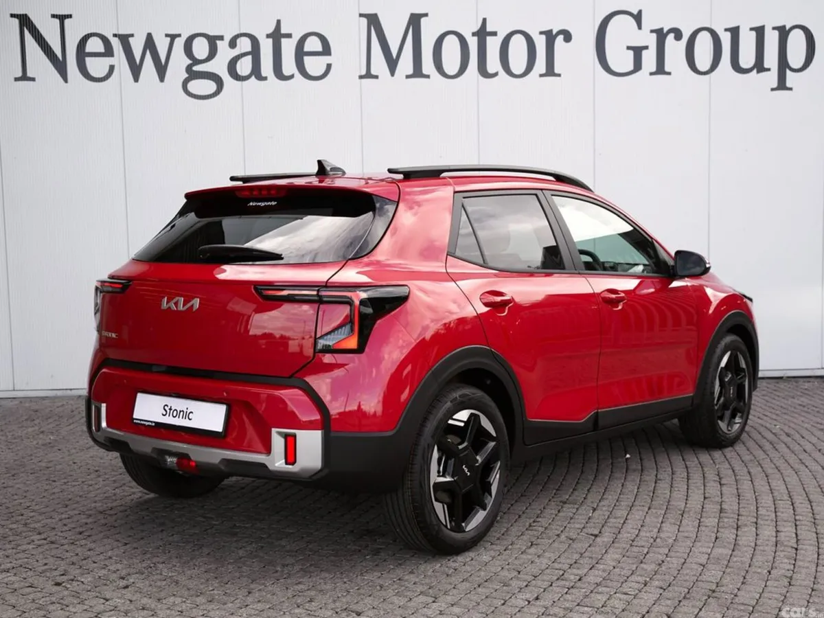 Kia Stonic Hatchback, Petrol, 2027, Red