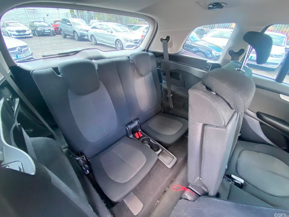 BMW 2-Series MPV, Petrol, 2016, White