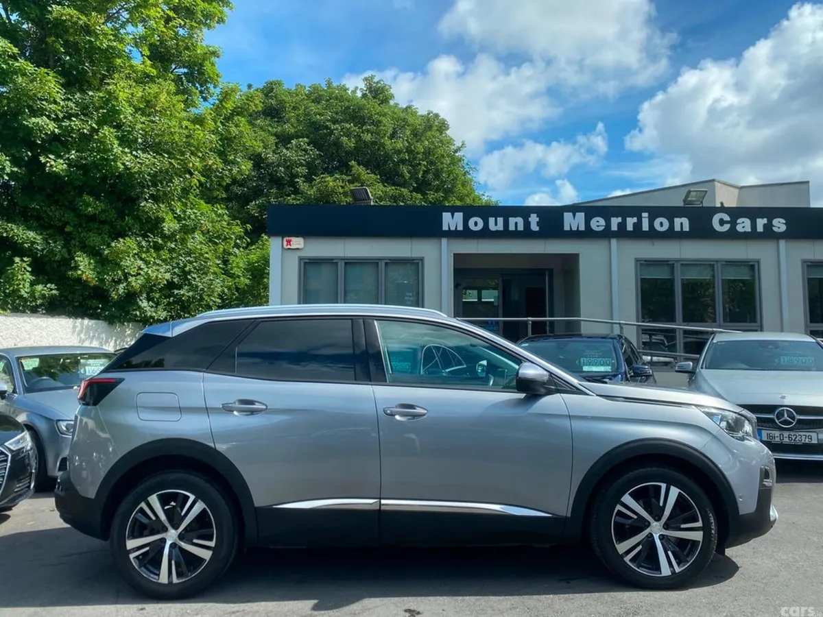 Peugeot 3008 Hatchback, Petrol, 2018, Grey