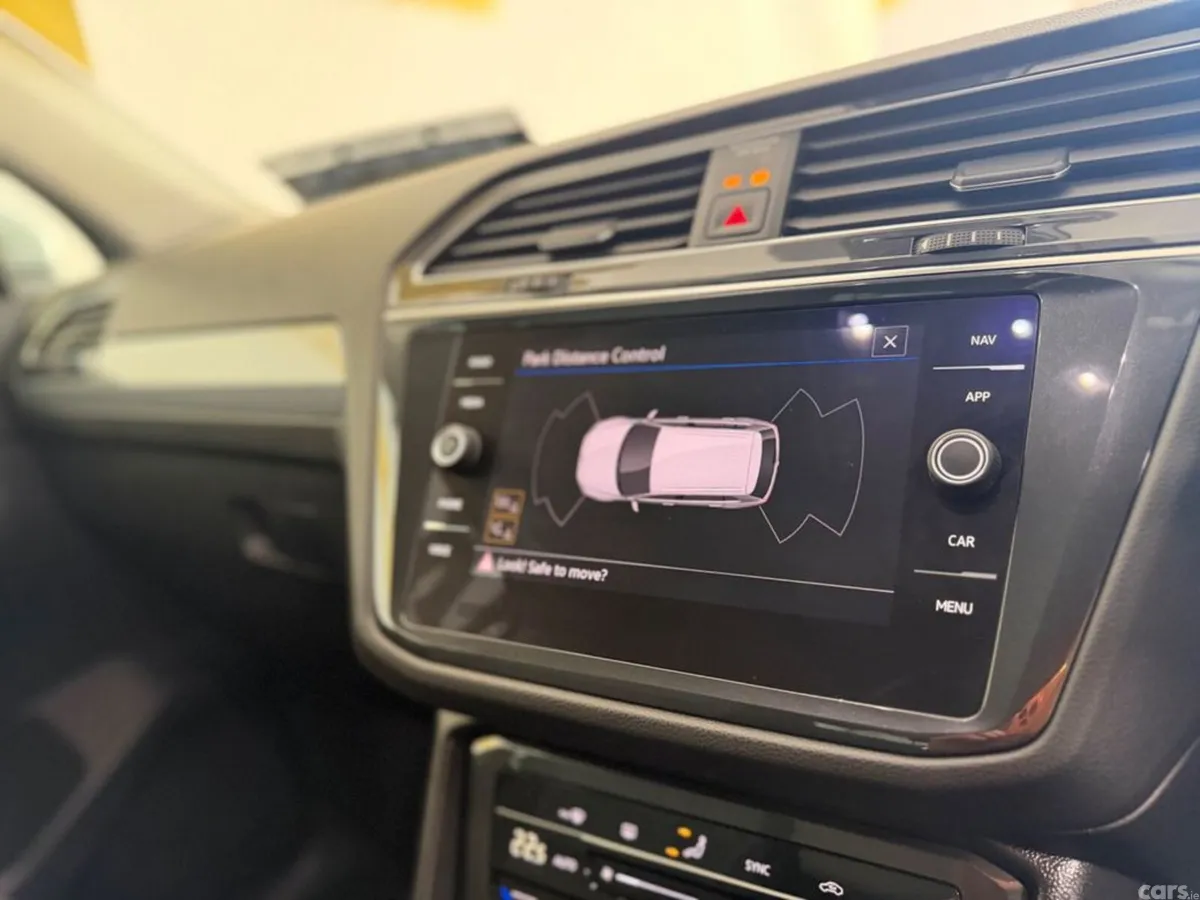 Volkswagen Tiguan Estate, Diesel, 2023, Grey