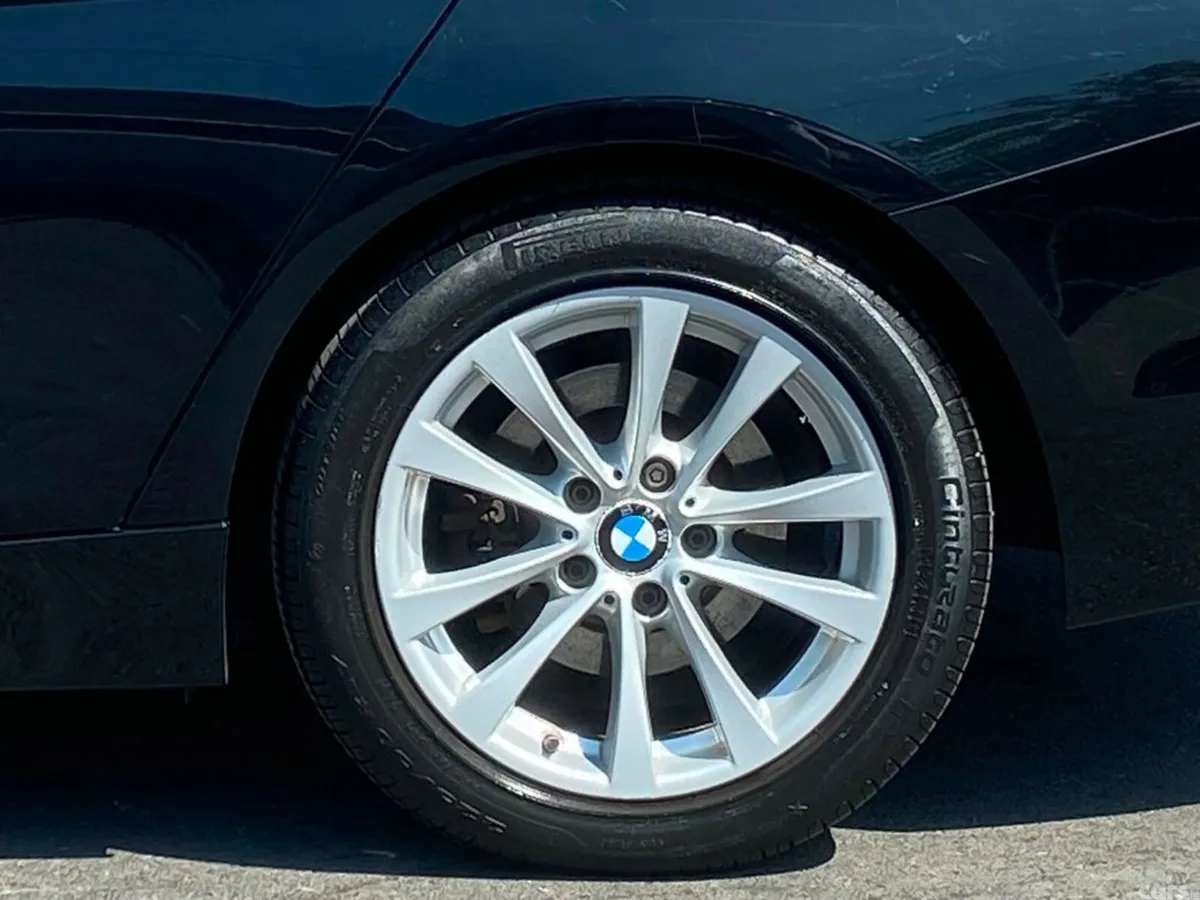 BMW 3-Series Saloon, Petrol Plug-in Hybrid, 2017, Black