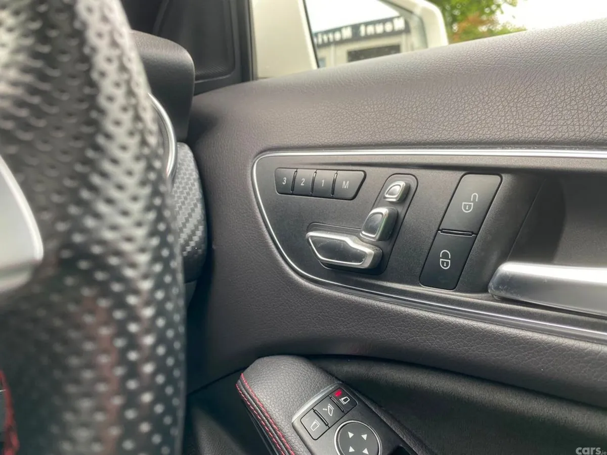 Mercedes-Benz A-Class Hatchback, Petrol, 2018, White