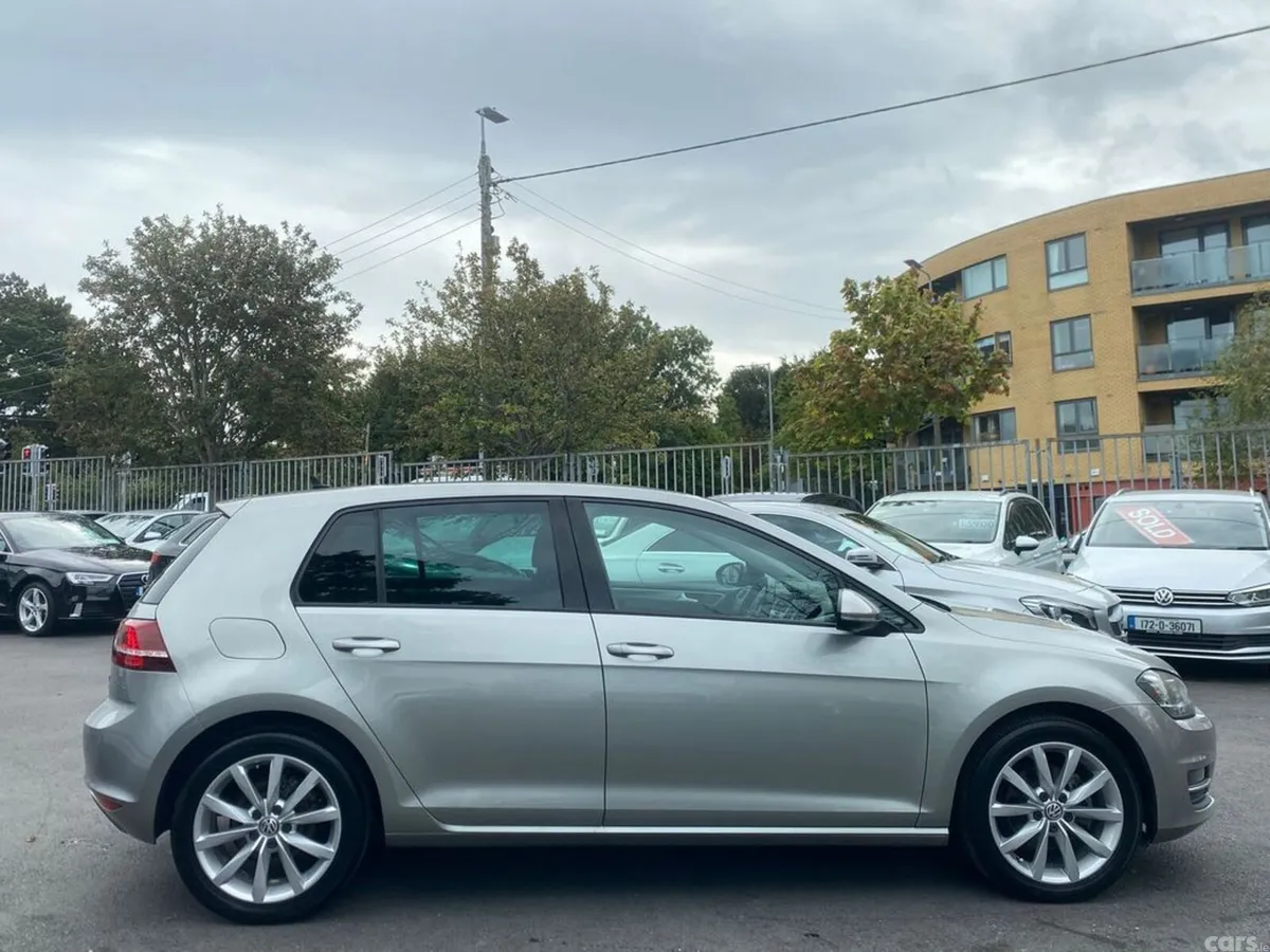 Volkswagen Golf Hatchback, Petrol, 2017, Silver