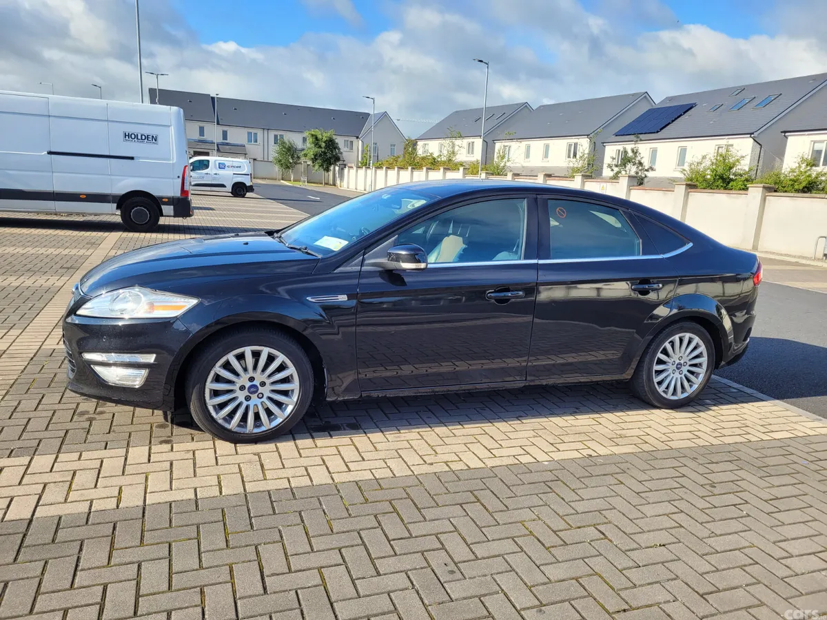 Ford Mondeo Hatchback, Diesel, 2014, Black