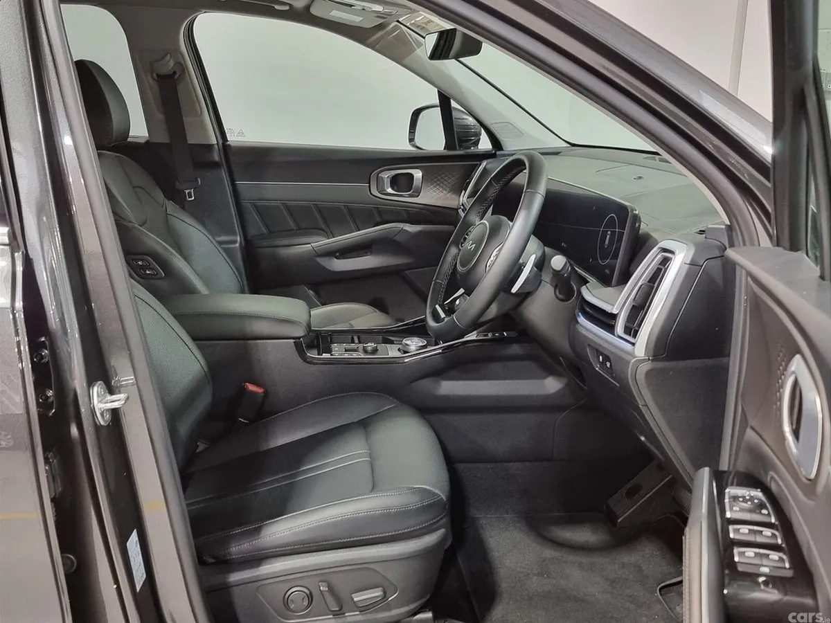 Kia Sorento SUV, Diesel, 2024, Grey