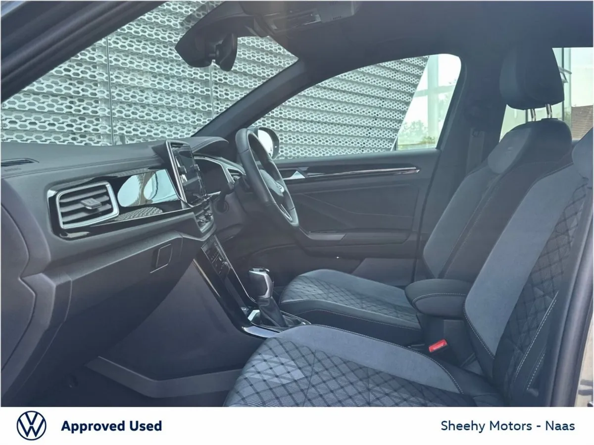 Volkswagen T-Roc SUV, Petrol, 2025, Grey