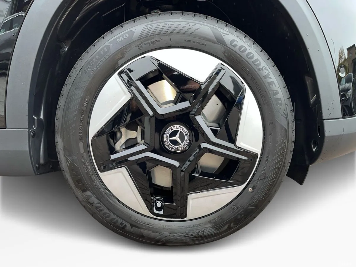 Mercedes-Benz GLB SUV, Electric, 2026, Black