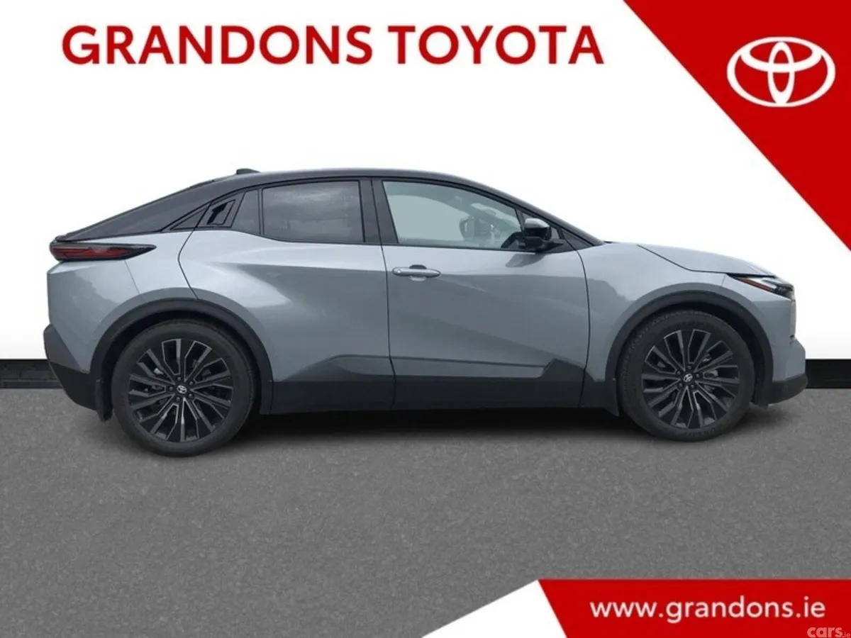 Toyota C-HR Estate, Electric, 2026, Grey