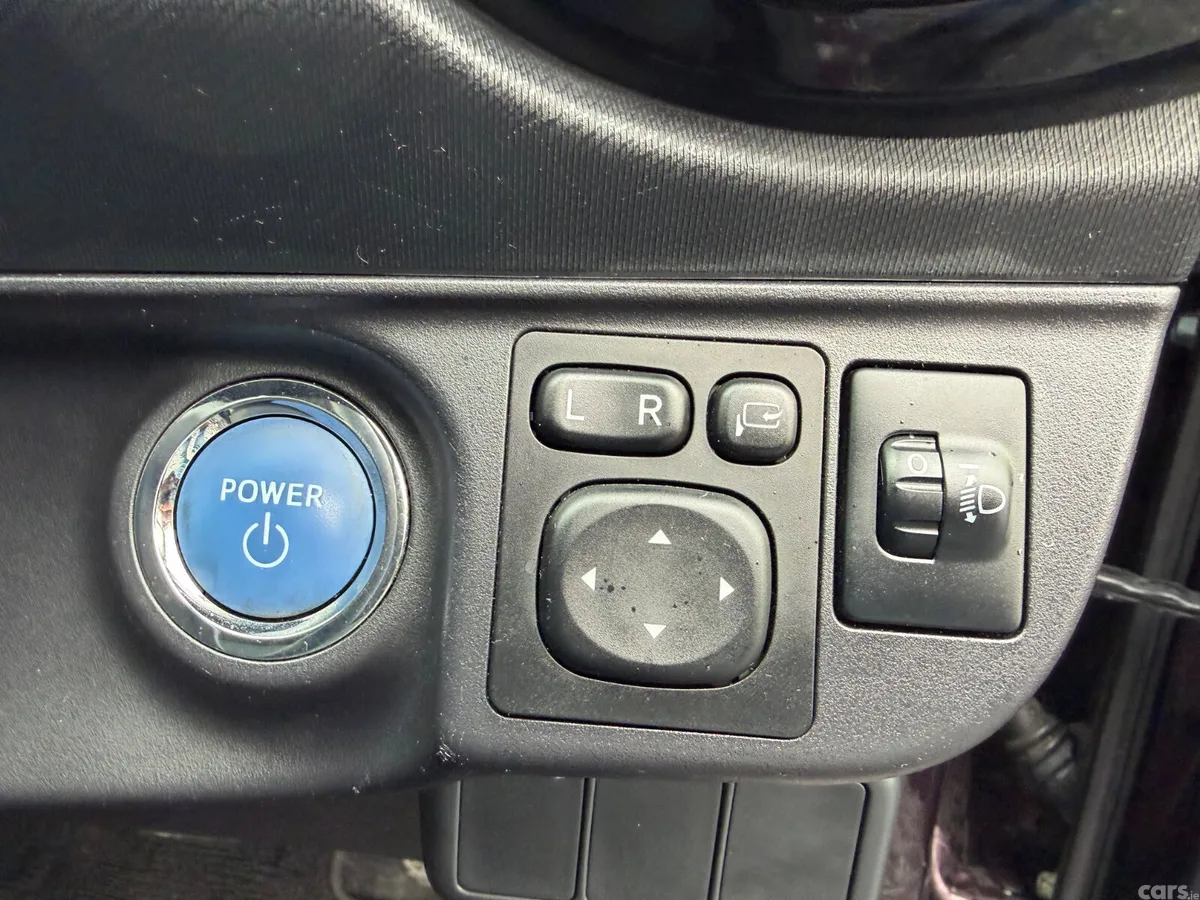 Toyota Aqua Hatchback, Petrol Hybrid, 2016, Other