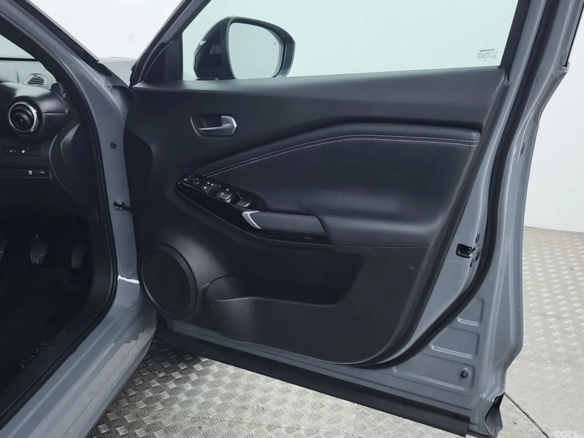 Nissan Juke SUV, Petrol, 2025, Grey