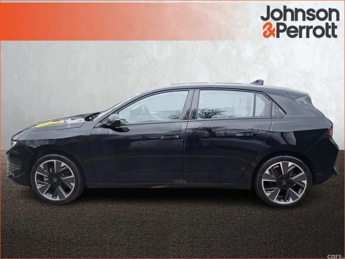 Opel Astra Hatchback, Electric, 2025, Black