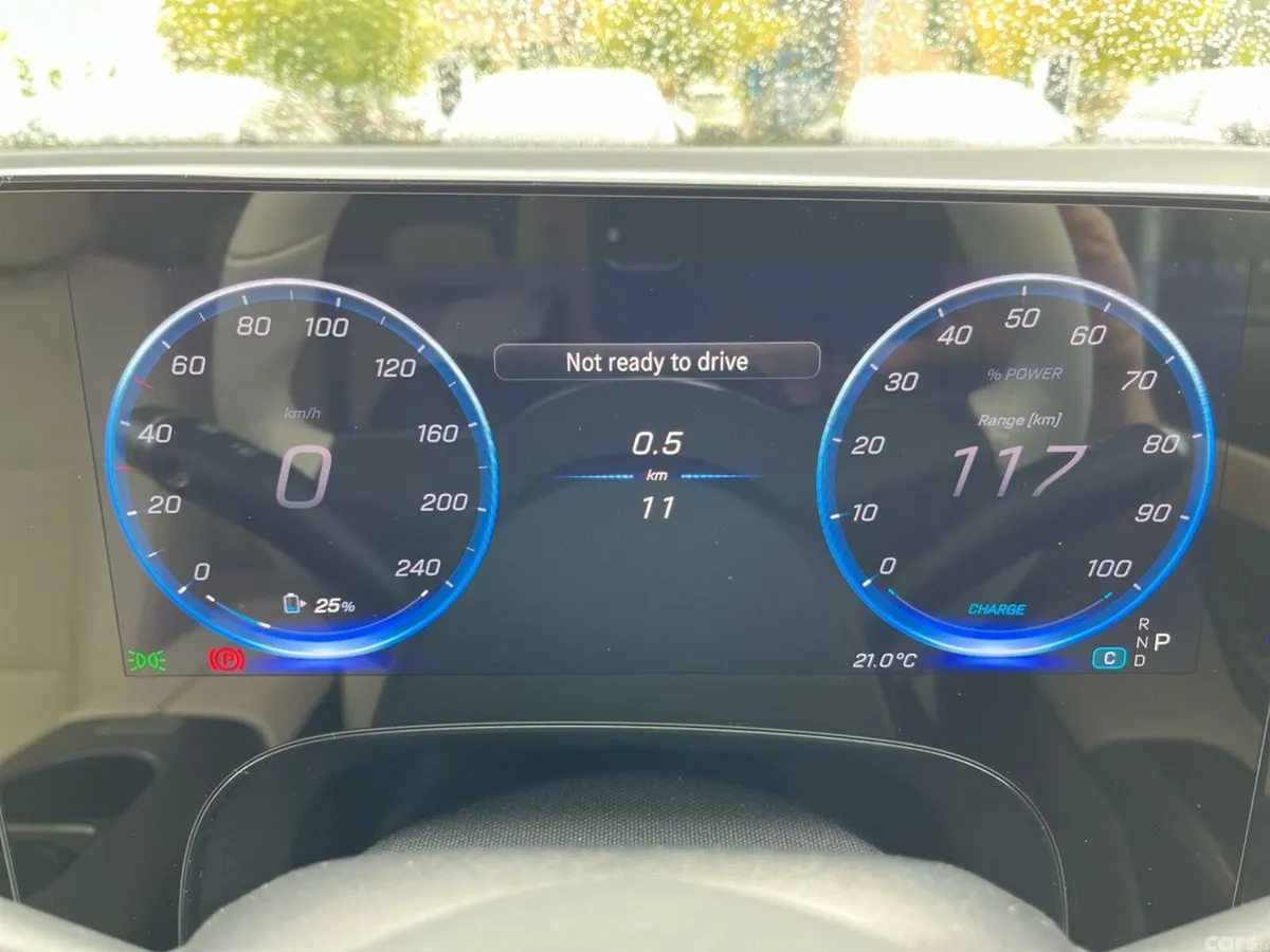 Mercedes-Benz GLB SUV, Electric, 2026, Silver