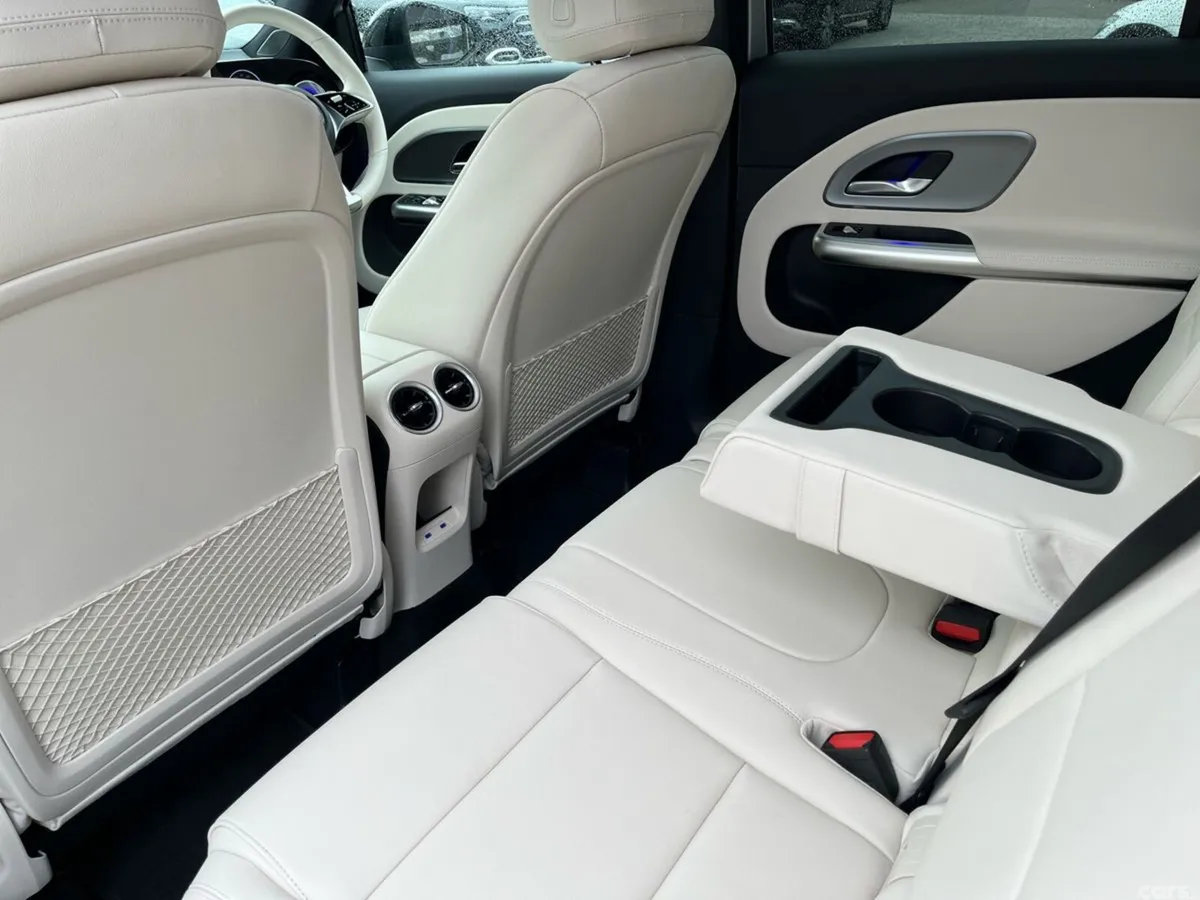 Mercedes-Benz GLB SUV, Electric, 2026, Silver