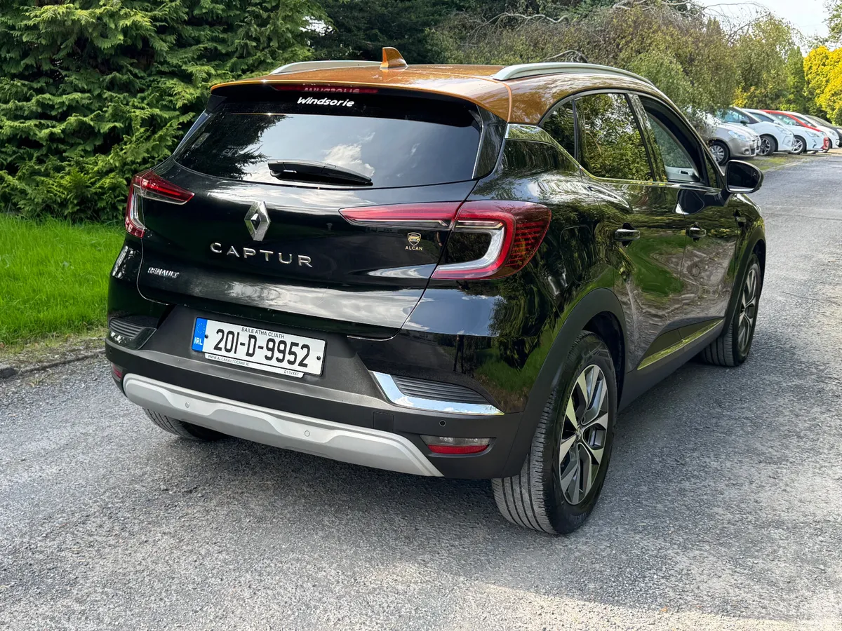 Renault Captur Hatchback, Petrol, 2020, Black
