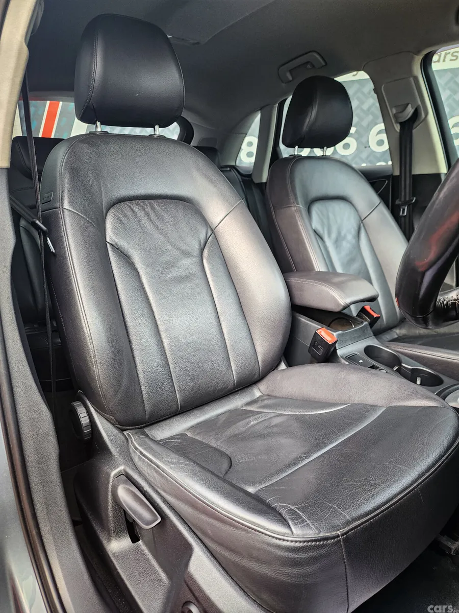 Audi Q3 SUV, Diesel, 2017, Grey
