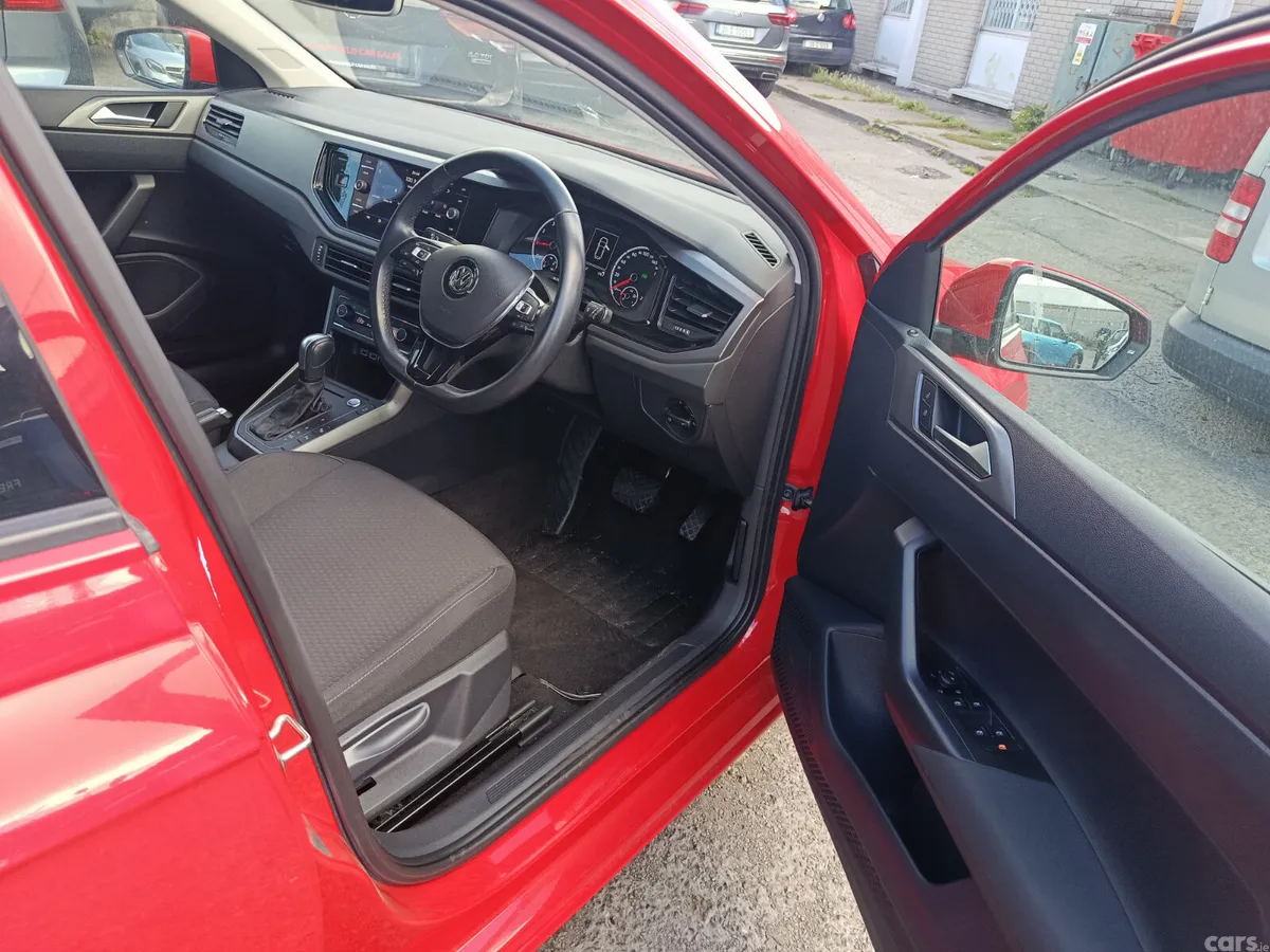 Volkswagen Polo Hatchback, Petrol, 2019, Red