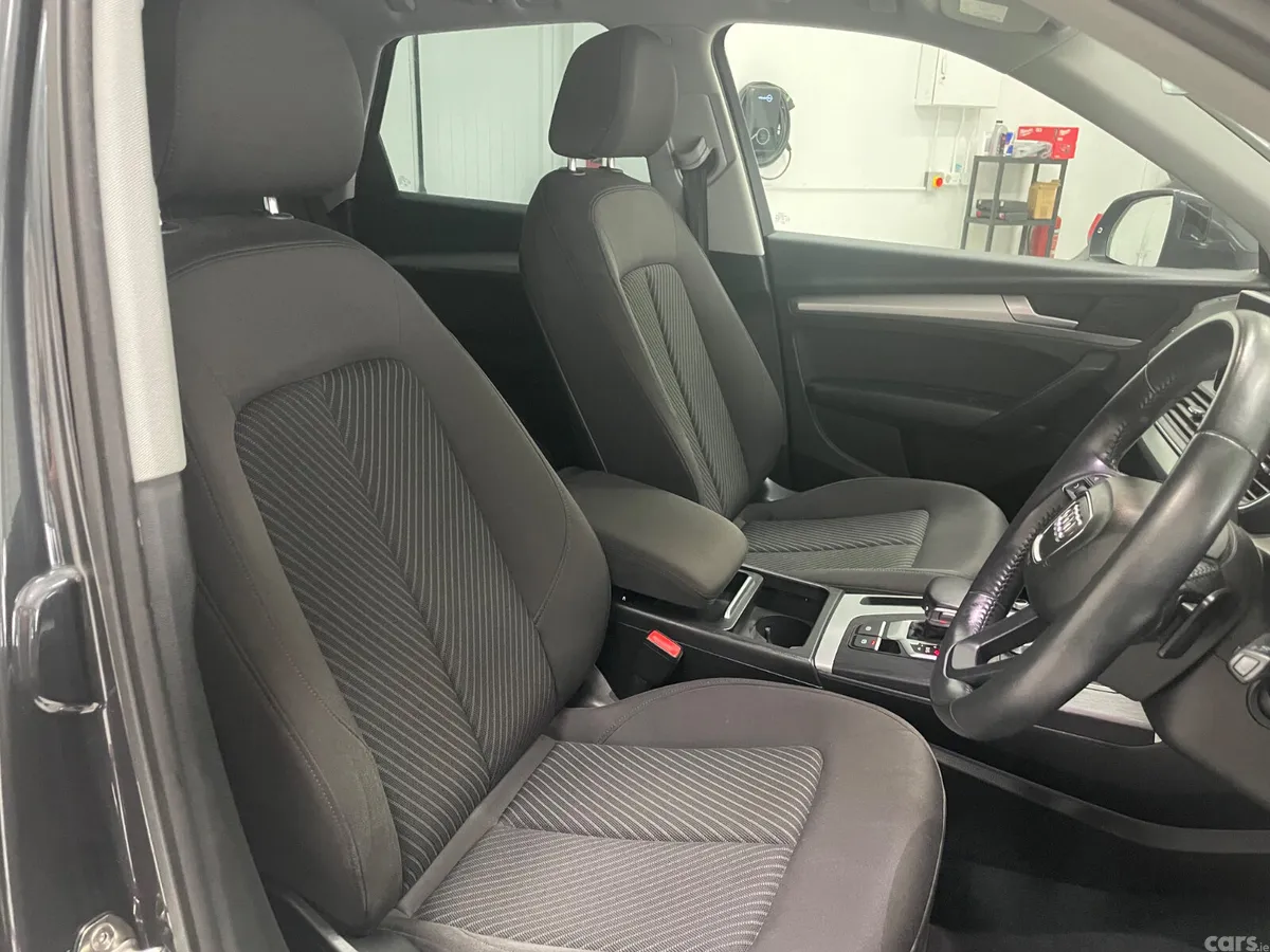 Audi Q5 Hatchback, Diesel, 2019, Grey