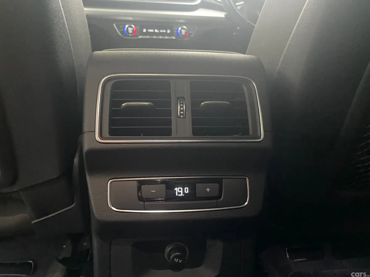 Audi Q5 Hatchback, Diesel, 2019, Grey
