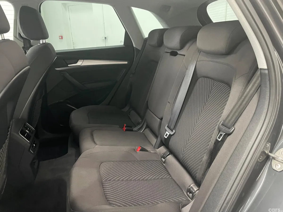 Audi Q5 Hatchback, Diesel, 2019, Grey
