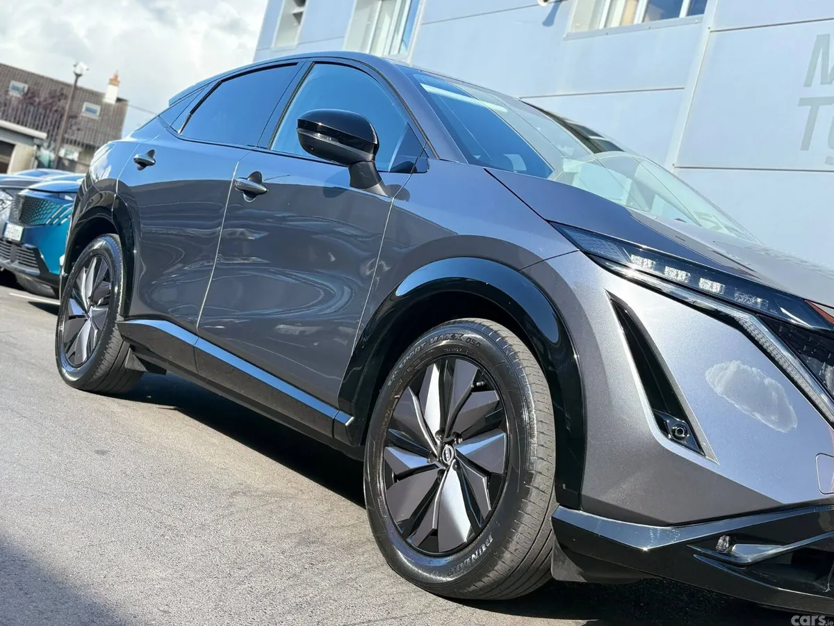 Nissan Ariya SUV, Electric, 2024, Grey