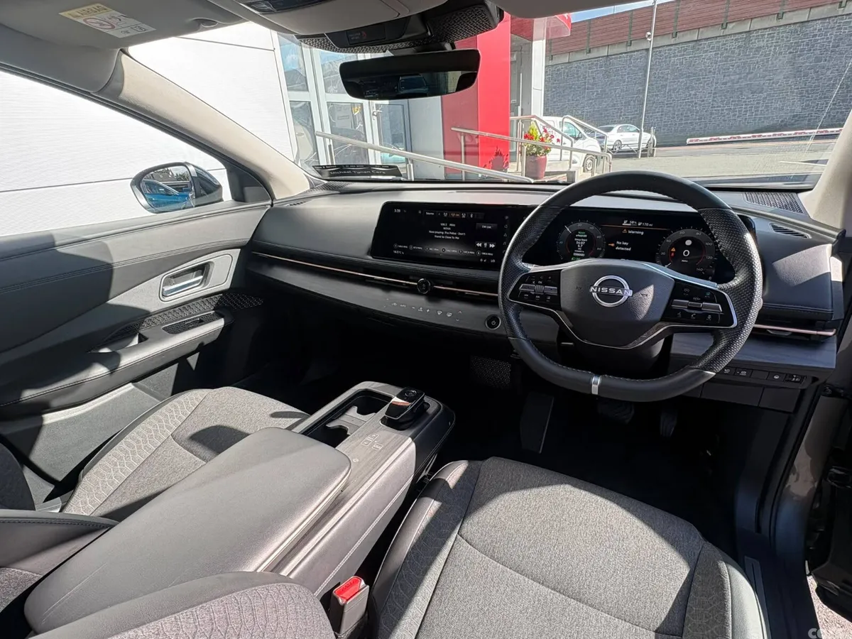 Nissan Ariya SUV, Electric, 2024, Grey