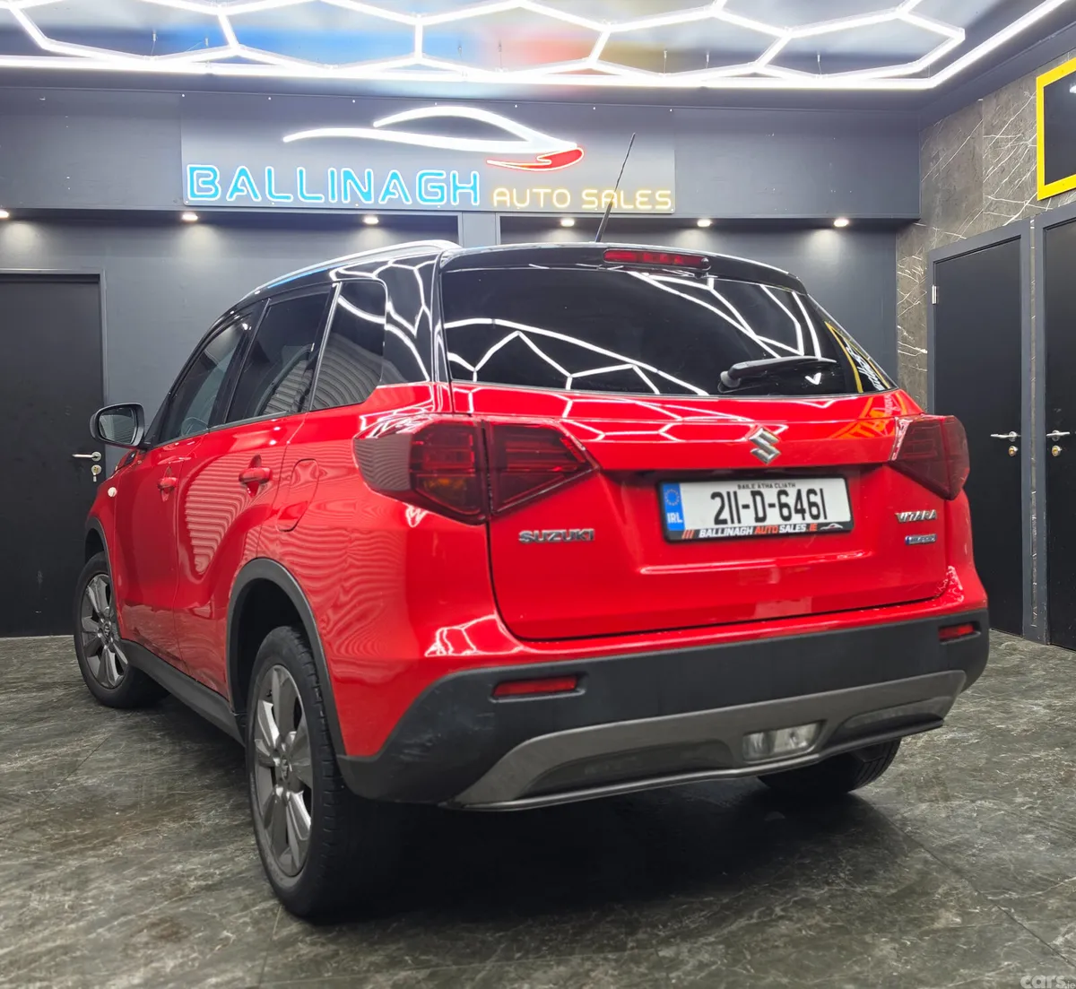 Suzuki Vitara SUV, Petrol, 2021, Red
