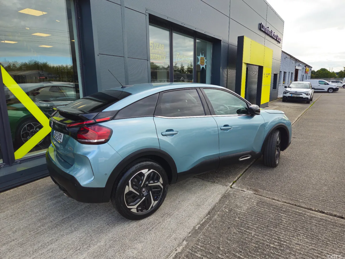 Citroen C4 Hatchback, Diesel, 2022, Blue
